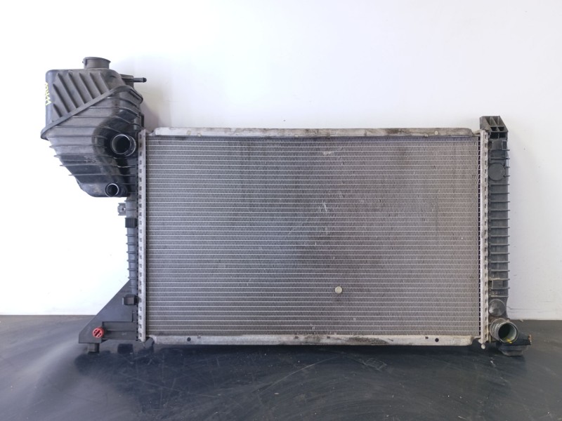 Recambio de radiador agua para mercedes-benz referencia OEM IAM   P2-B6-22