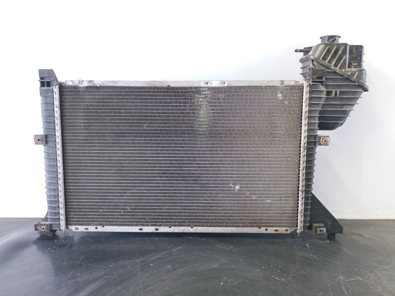 Recambio de radiador agua para mercedes-benz referencia OEM IAM   P2-B6-22