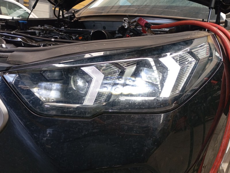 Recambio de faro izquierdo xenon para bmw  x2 (u10) sdrive referencia OEM IAM   