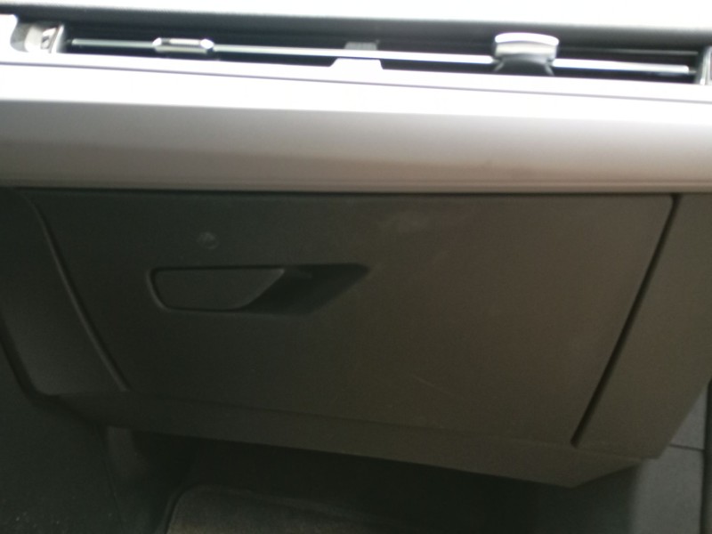 Recambio de guantera para bmw  x2 (u10) sdrive referencia OEM IAM   