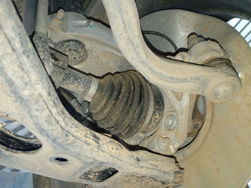 Recambio de mangueta delantera derecha para bmw  x2 (u10) sdrive referencia OEM IAM   