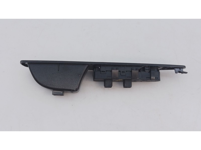 Recambio de mando elevalunas delantero izquierdo para  referencia OEM IAM ZQ800629XT  E3-B2-30-2