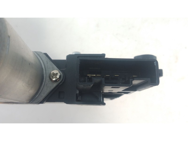 Recambio de motor elevalunas delantero izquierdo para bmw  x2 (u10) sdrive referencia OEM IAM 5MT0001178AE 67625A75082 E11-A3-11