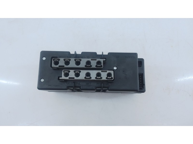 Recambio de modulo electronico para mercedes-benz referencia OEM IAM 2208000648 0132006368 E3-A1-14-1