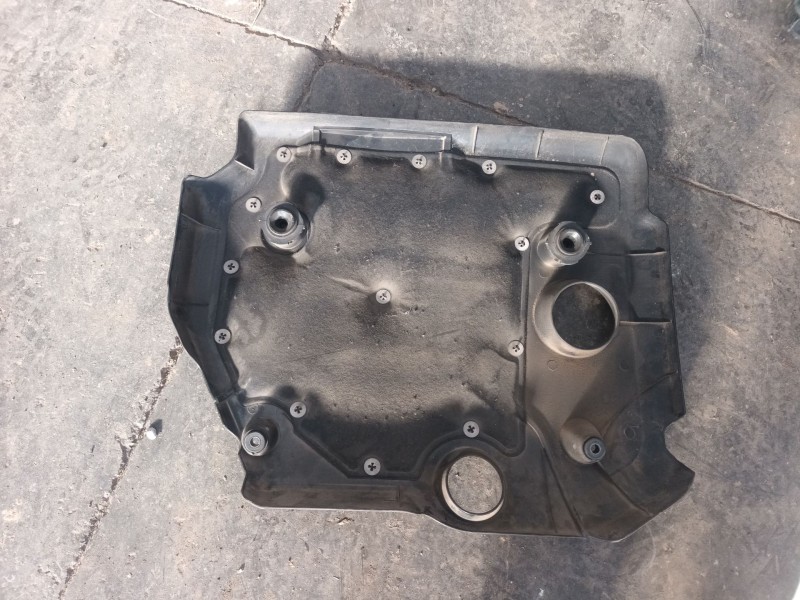 Recambio de tapa motor para  referencia OEM IAM   