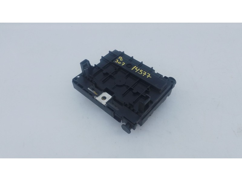 Recambio de caja reles / fusibles para  referencia OEM IAM 9661087080  E3-B2-35-1