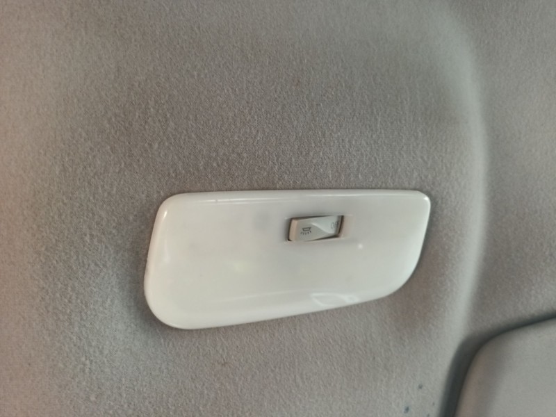 Recambio de luz interior para renault referencia OEM IAM   