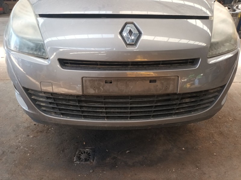 Recambio de paragolpes delantero para renault referencia OEM IAM   