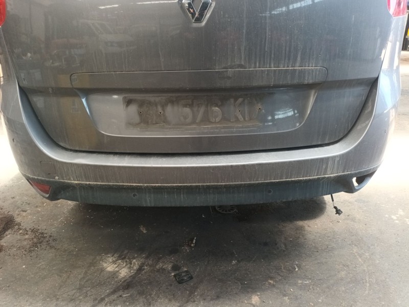 Recambio de paragolpes trasero para renault referencia OEM IAM   