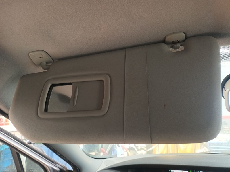 Recambio de parasol izquierdo para renault referencia OEM IAM   