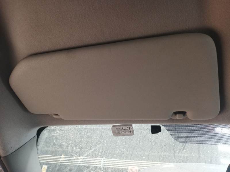 Recambio de parasol izquierdo para renault referencia OEM IAM   
