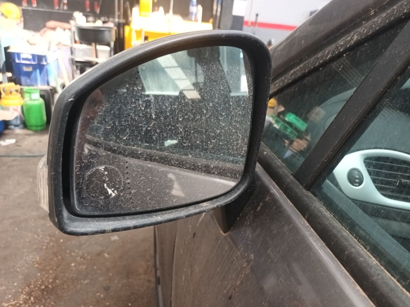 Recambio de retrovisor izquierdo electrico para renault referencia OEM IAM   