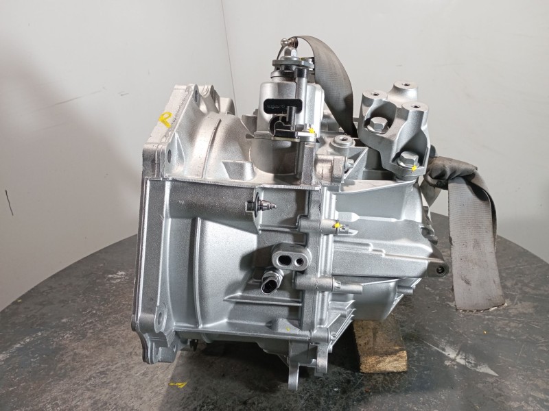 Recambio de caja cambios para opel astra j sedán 1.7 cdti (69) referencia OEM IAM M32017D  