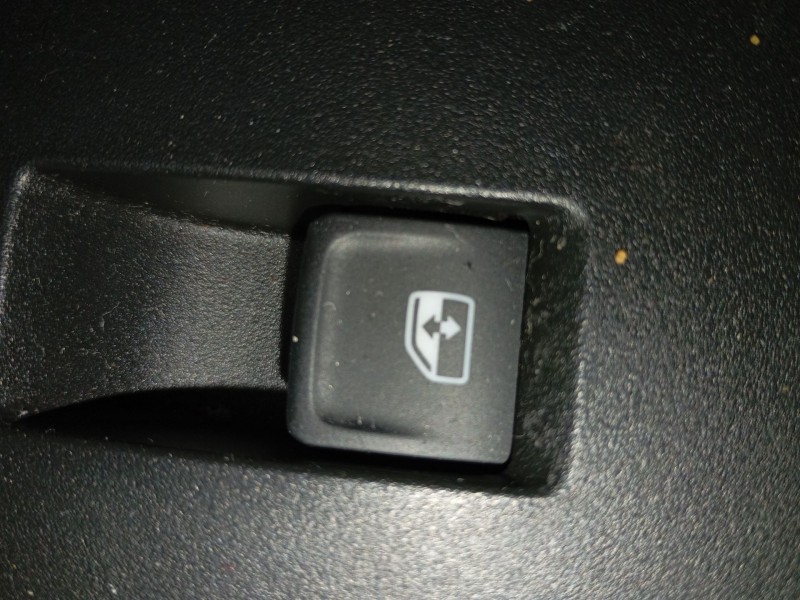 Recambio de mando elevalunas trasero derecho para cupra formentor (km7, kmp) 1.5 tsi referencia OEM IAM   