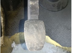 PEDAL EMBRAGUE 