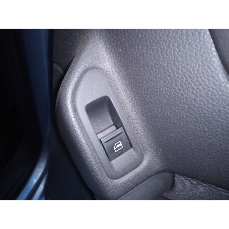 Recambio de mando elevalunas trasero derecho para volkswagen golf vi (5k1) advance bluemotion referencia OEM IAM   