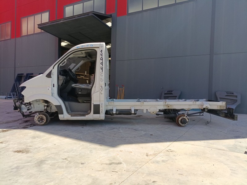 volkswagen crafter caja/chasis (sz_) del año 2023