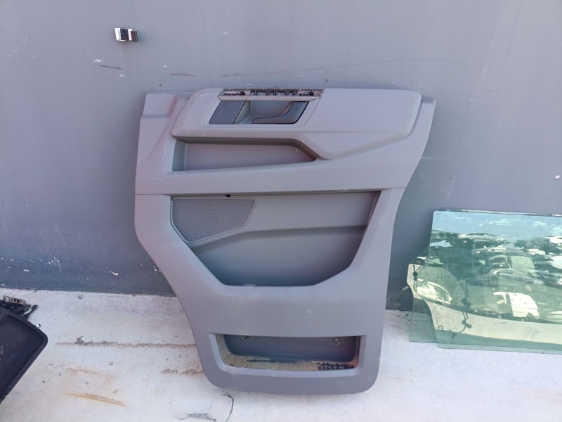Recambio de guarnecido puerta delantera derecha para volkswagen crafter caja/chasis (sz_) 2.0 tdi rwd referencia OEM IAM   
