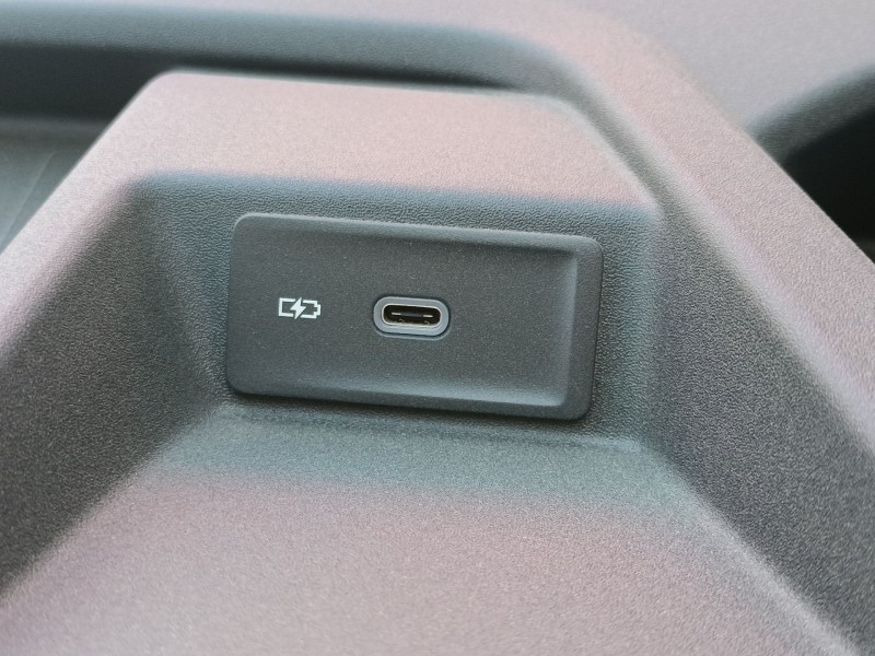 Recambio de sistema navegacion gps para volkswagen crafter caja/chasis (sz_) 2.0 tdi rwd referencia OEM IAM   