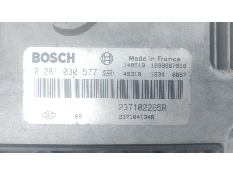Recambio de centralita motor uce para renault master iii caja/chasis (ev, hv, uv) 2.3 dci 125 fwd (ev0c, ev0d, ev0j, hv0c, hv0d,