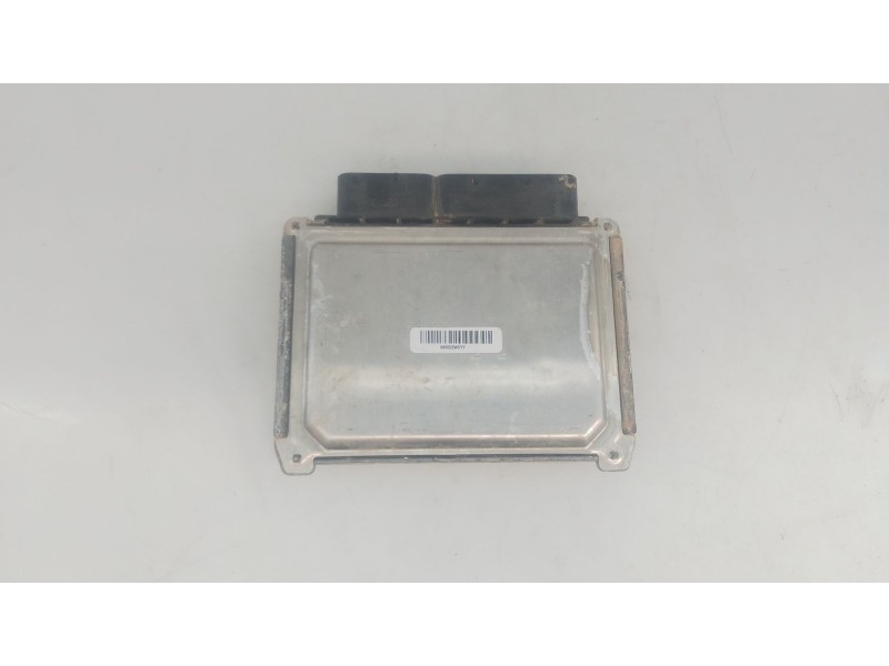 Recambio de centralita motor uce para audi a1 sportback (gba) 30 tfsi referencia OEM IAM 05C907394D 42022454 