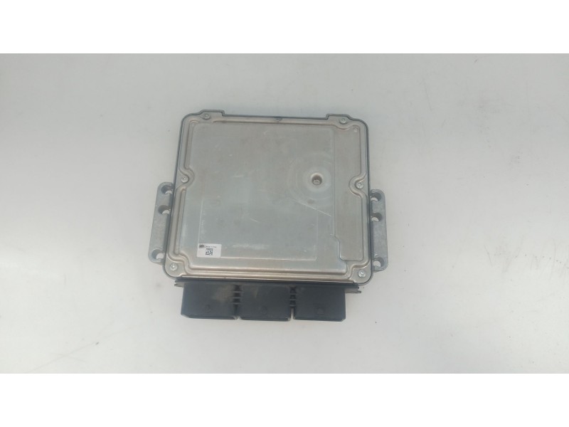 Recambio de centralita motor uce para land rover discovery sport (l550) 2.2 d 4x4 referencia OEM IAM FK7212C520VB 0281031380 