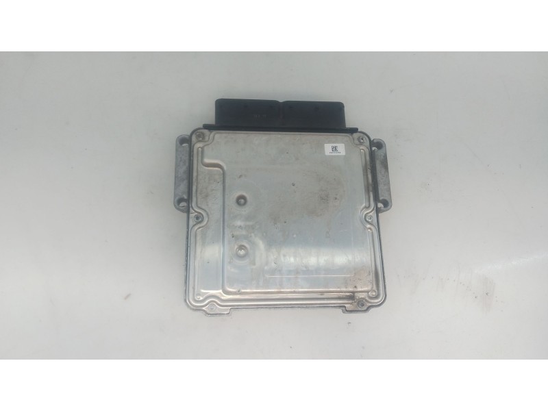 Recambio de centralita motor uce para iveco daily vi furgoneta 35s18, 35c18, 40c18, 50c18, 60c18, 65c18, 70c18 referencia OEM IA