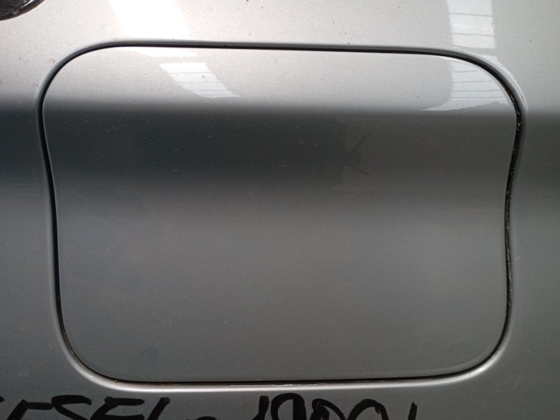 Recambio de tapa exterior combustible para bmw x1 (f48) xdrive 20 d referencia OEM IAM   