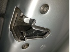 CERRADURA PUERTA TRASERA DERECHA 