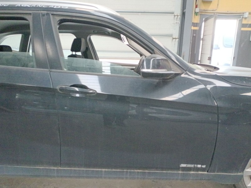 Recambio de puerta delantera derecha para bmw x1 (e84) sdrive 18 d referencia OEM IAM   