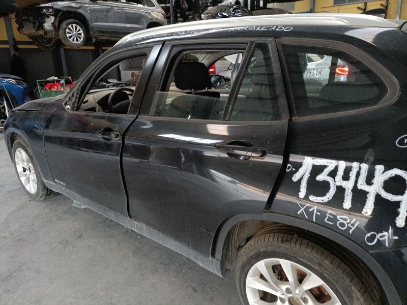 Recambio de puerta trasera izquierda para bmw x1 (e84) sdrive 18 d referencia OEM IAM   