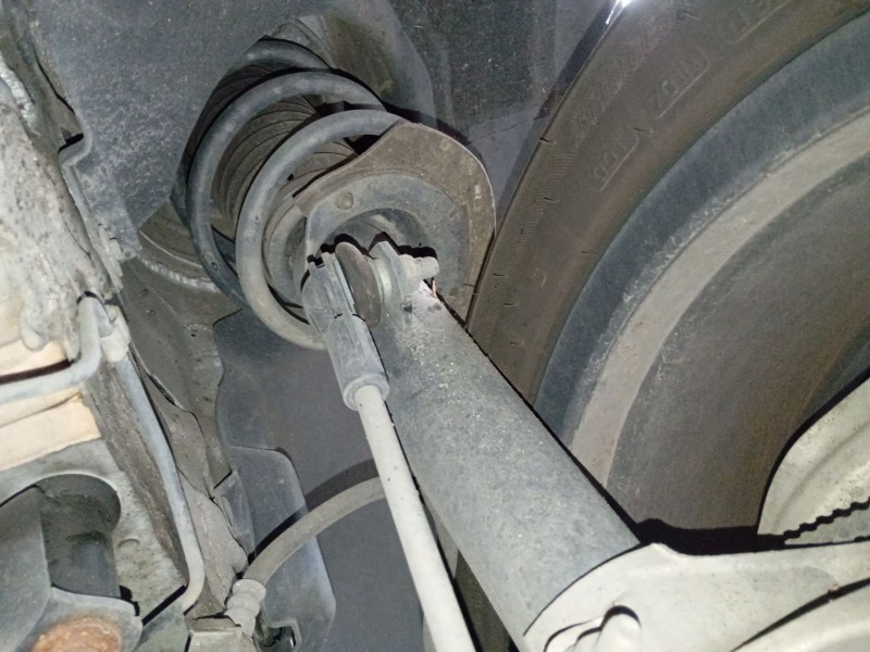 Recambio de amortiguador delantero derecho para bmw x1 (f48) xdrive 20 d referencia OEM IAM   