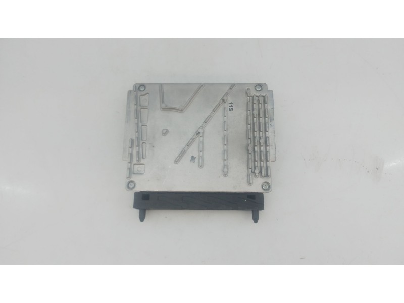 Recambio de centralita motor uce para volvo xc90 i (275) d5 awd referencia OEM IAM 30646978A 0281011441 