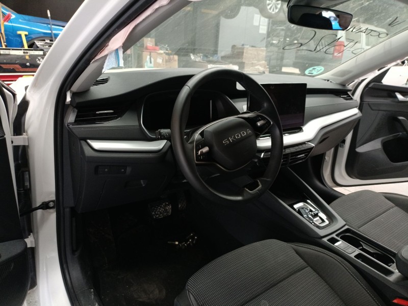 skoda octavia iv (nx3, nn3, pv3) del año 2025