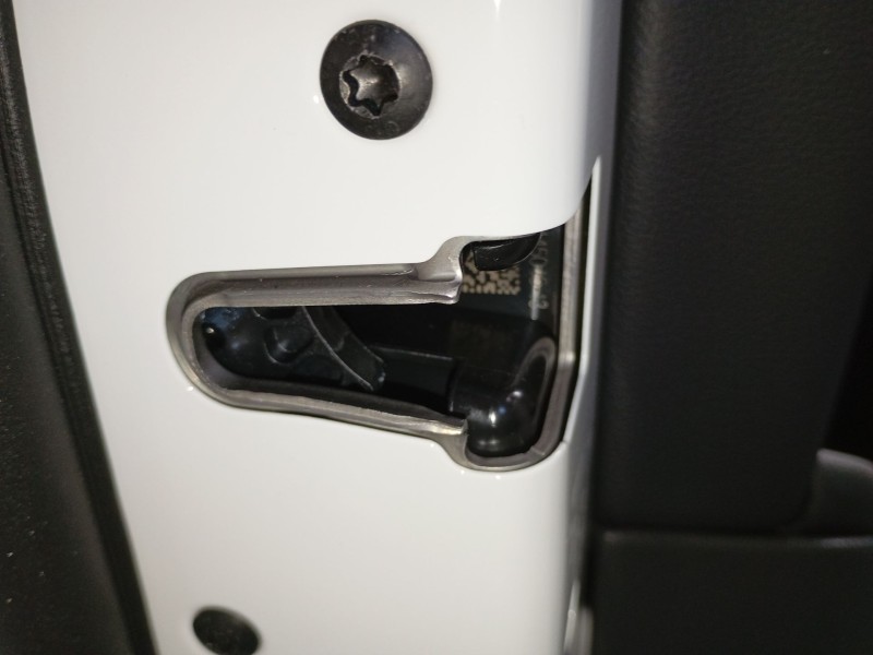 Recambio de cerradura puerta trasera izquierda para bmw 3 (g20, g80, g28) 318 d mild-hybrid referencia OEM IAM   