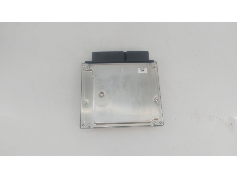Recambio de centralita motor uce para bmw 1 (e81) 116 d referencia OEM IAM 8512499 0281017551 