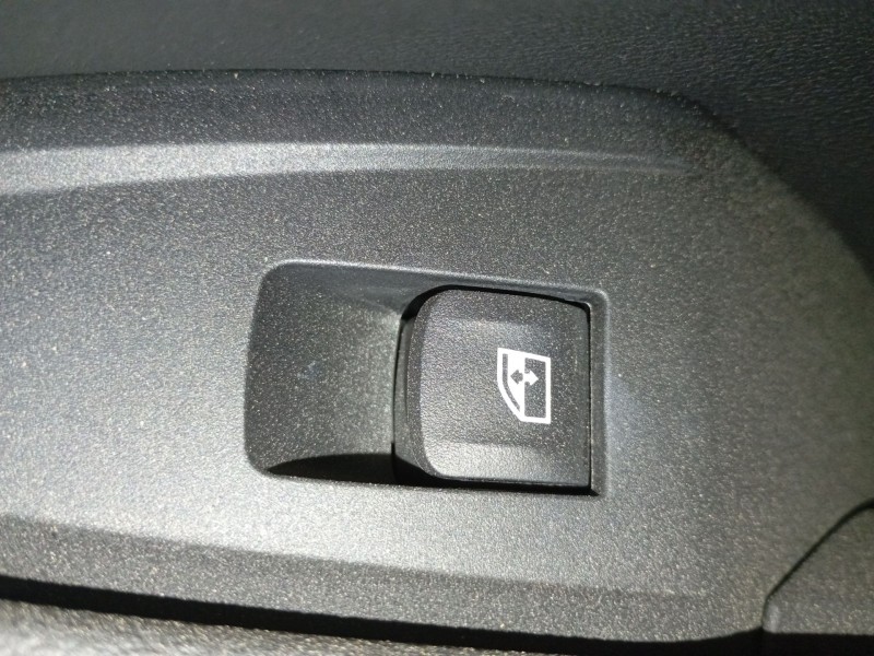 Recambio de mando elevalunas trasero derecho para bmw 3 (g20, g80, g28) 318 d mild-hybrid referencia OEM IAM   