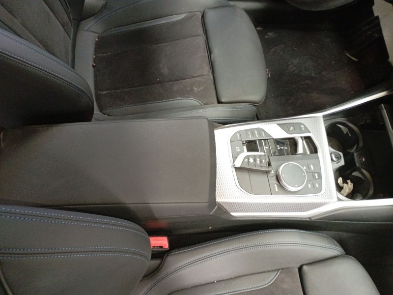 Recambio de consola central para bmw 3 (g20, g80, g28) 318 d mild-hybrid referencia OEM IAM   