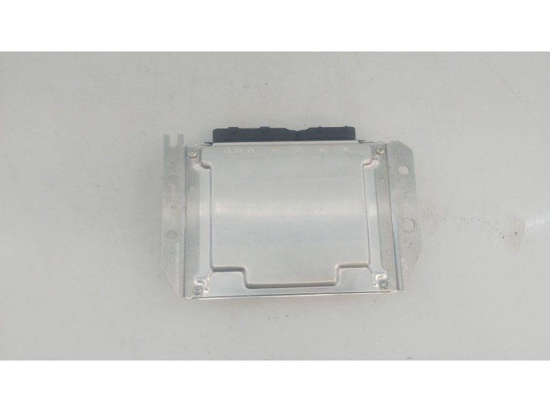 Recambio de centralita motor uce para kia sorento i (jc) 2.5 crdi referencia OEM IAM 391004A810 0281011579 