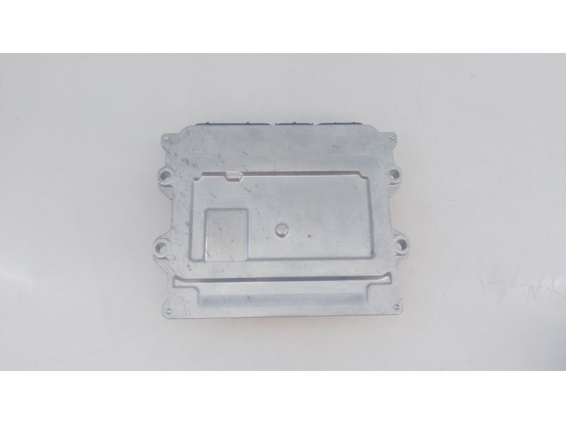 Recambio de centralita motor uce para volvo xc40 (536) b3 mild-hybrid referencia OEM IAM 32383797  