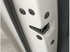 Recambio de cerradura puerta trasera izquierda para skoda octavia iv (nx3, nn3, pv3) 2.0 tdi referencia OEM IAM   