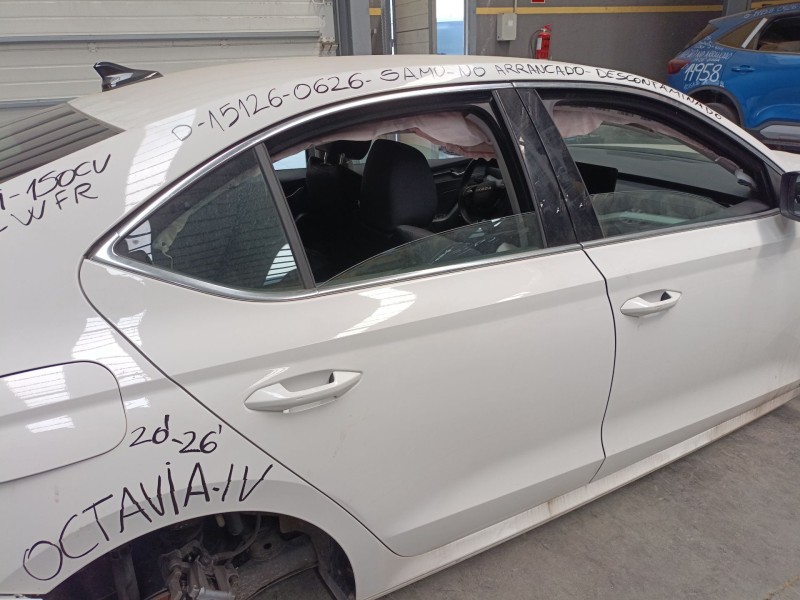Recambio de puerta trasera derecha para skoda octavia iv (nx3, nn3, pv3) 2.0 tdi referencia OEM IAM   