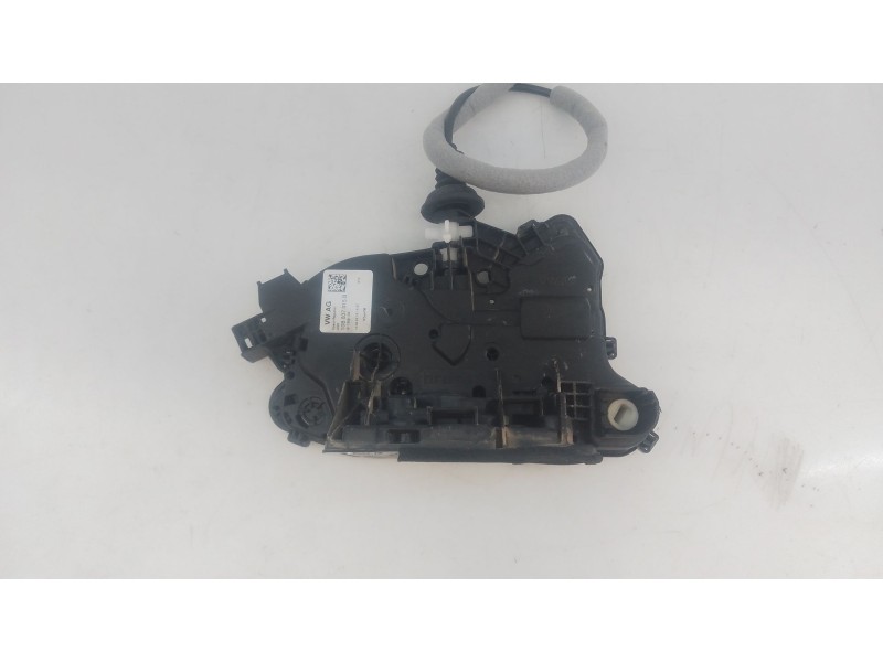 Recambio de cerradura puerta delantera izquierda para skoda fabia iv (pj3) 1.0 tsi referencia OEM IAM   