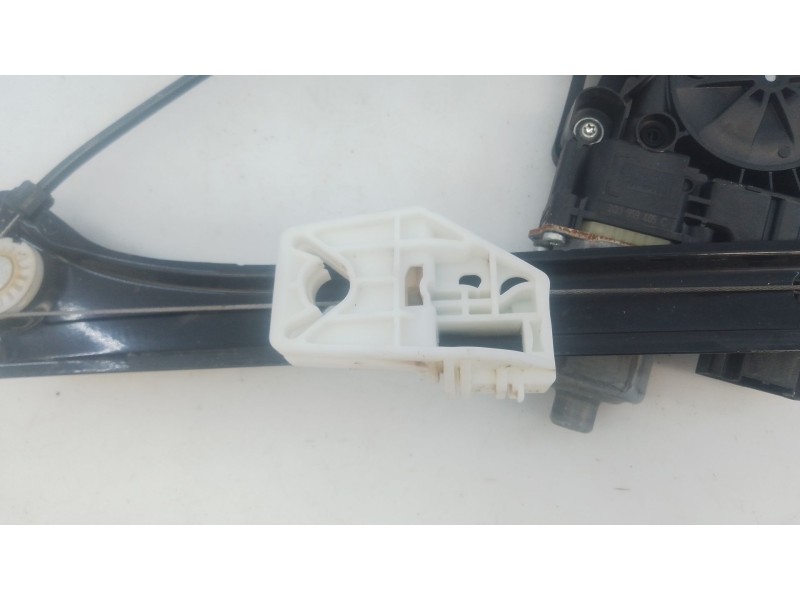 Recambio de elevalunas delantero izquierdo para skoda fabia iv (pj3) 1.0 tsi referencia OEM IAM   
