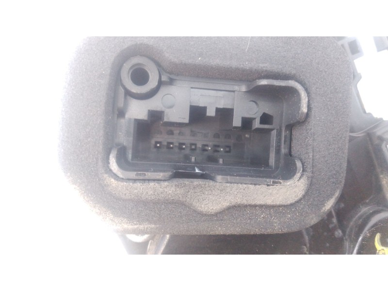 Recambio de cerradura puerta delantera izquierda para volkswagen t-roc (a11, d11) 1.5 tsi referencia OEM IAM   
