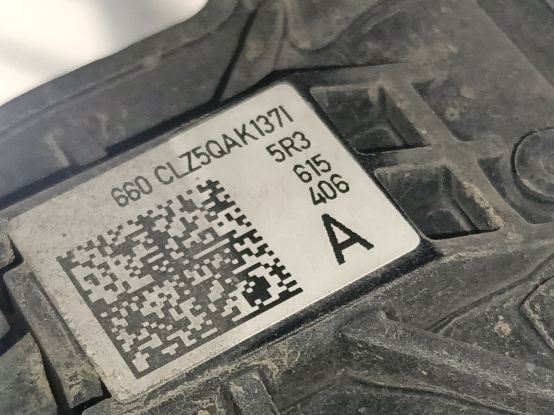 Recambio de pinza freno trasera derecha para skoda octavia iv (nx3, nn3, pv3) 2.0 tdi referencia OEM IAM 5RE615406  