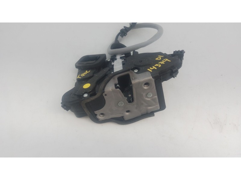 Recambio de cerradura puerta delantera izquierda para volkswagen t-roc (a11, d11) 1.5 tsi referencia OEM IAM   