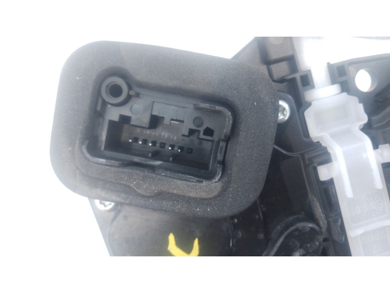 Recambio de cerradura puerta delantera izquierda para volkswagen t-roc (a11, d11) 1.5 tsi referencia OEM IAM   