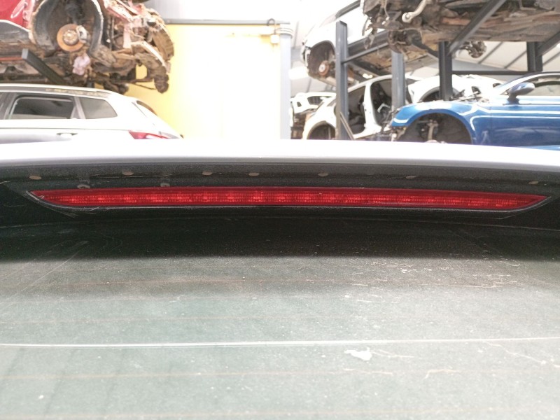 Recambio de luz central de freno para audi q3 sportback (f3n) 45 tfsi e referencia OEM IAM   