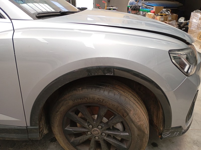 Recambio de aleta delantera derecha para audi q3 sportback (f3n) 45 tfsi e referencia OEM IAM   